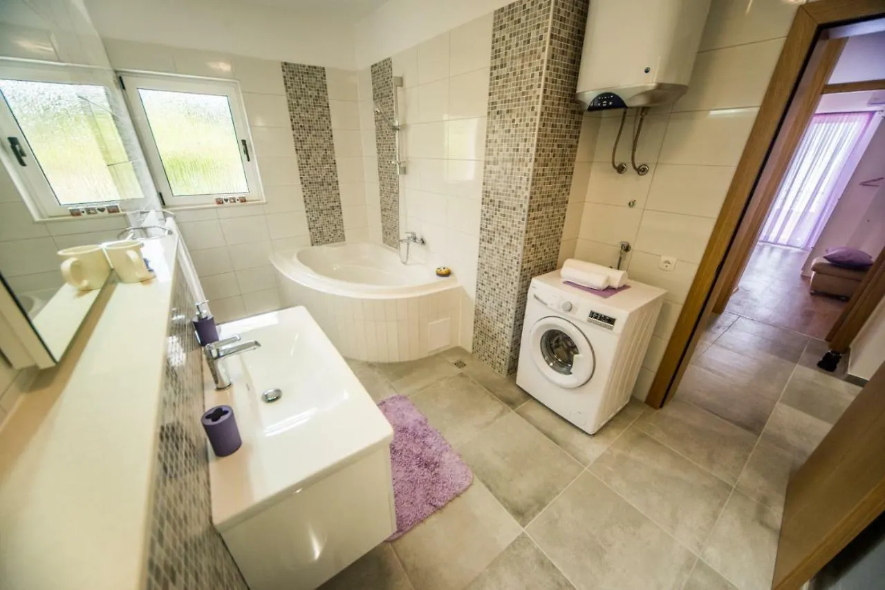 Bonaca Apartment Split